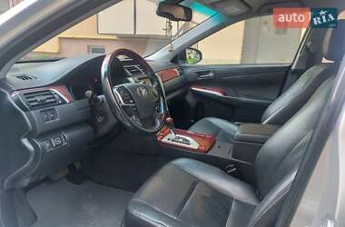 Седан Toyota Camry 2012 в Трускавце