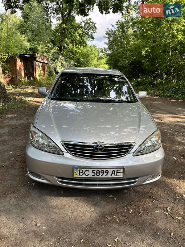 Седан Toyota Camry 2004 в Шептицькому