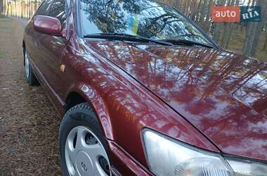Седан Toyota Camry 1999 в 