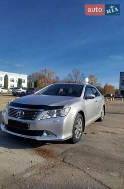 Седан Toyota Camry 2012 в Кропивницком