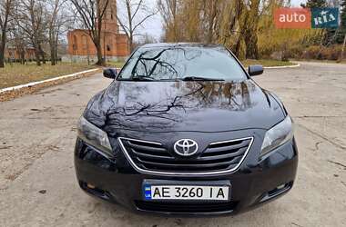 Седан Toyota Camry 2006 в Днепре