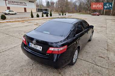 Седан Toyota Camry 2006 в Днепре