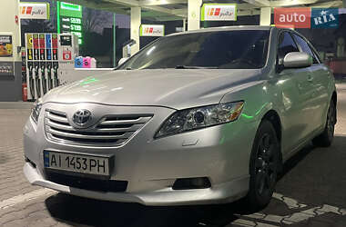 Седан Toyota Camry 2008 в Киеве