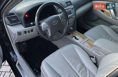 Седан Toyota Camry 2007 в Львове