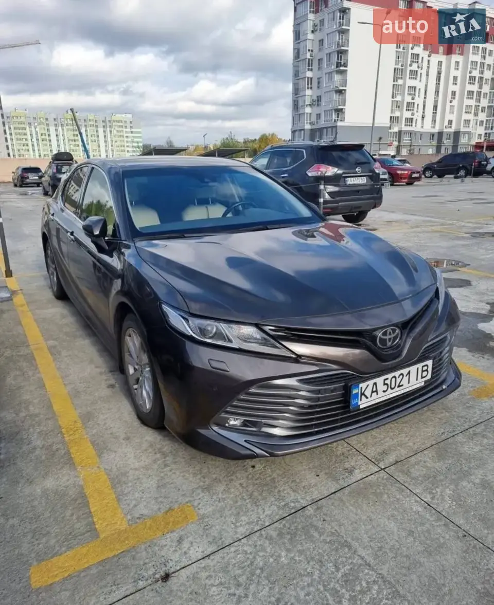 2018 Toyota Camry - мініатюра 18