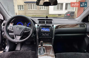 Седан Toyota Camry 2017 в Тернополі