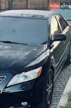 Седан Toyota Camry 2008 в Луцьку