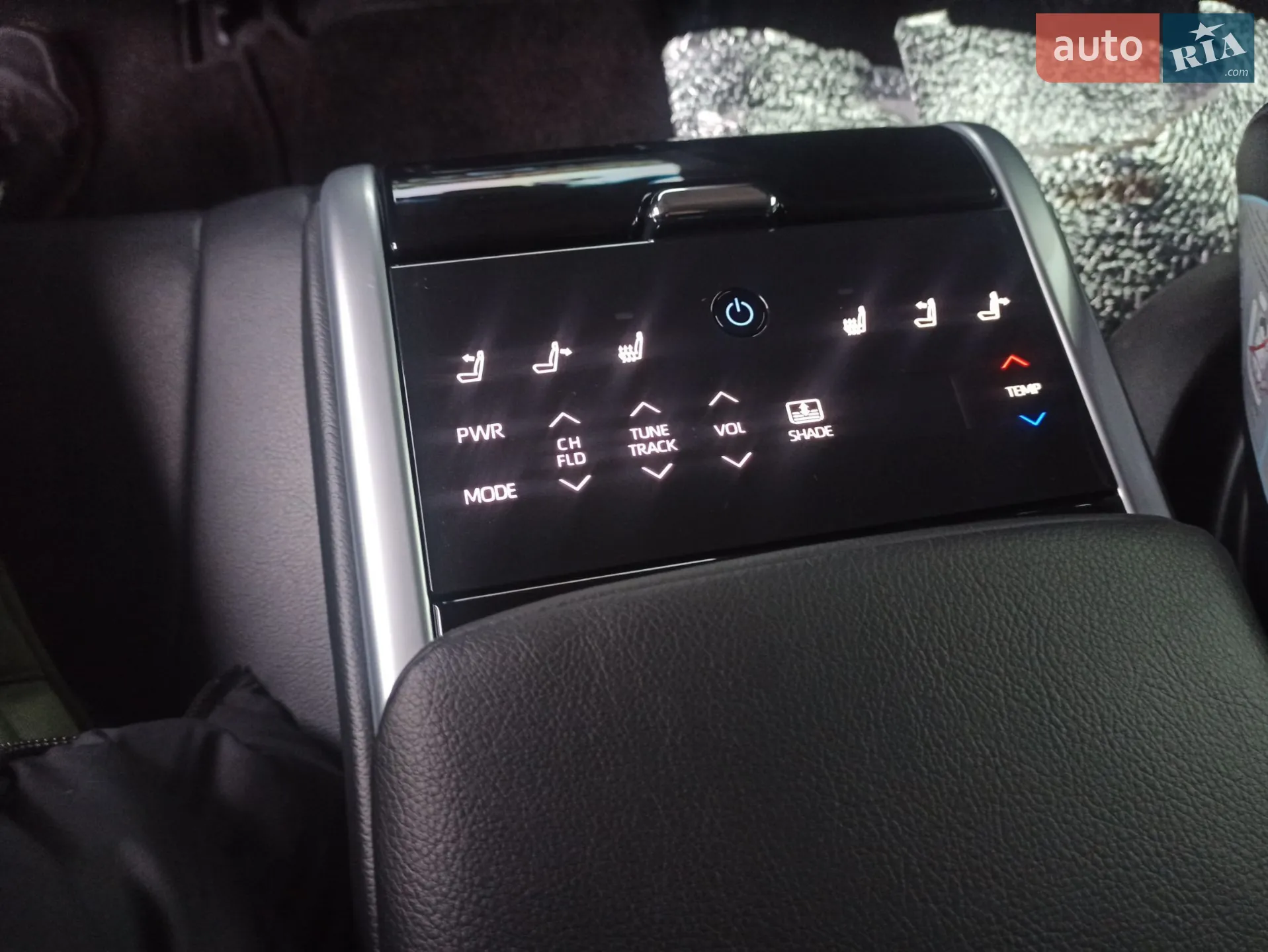 2018 Toyota Camry - мініатюра 29