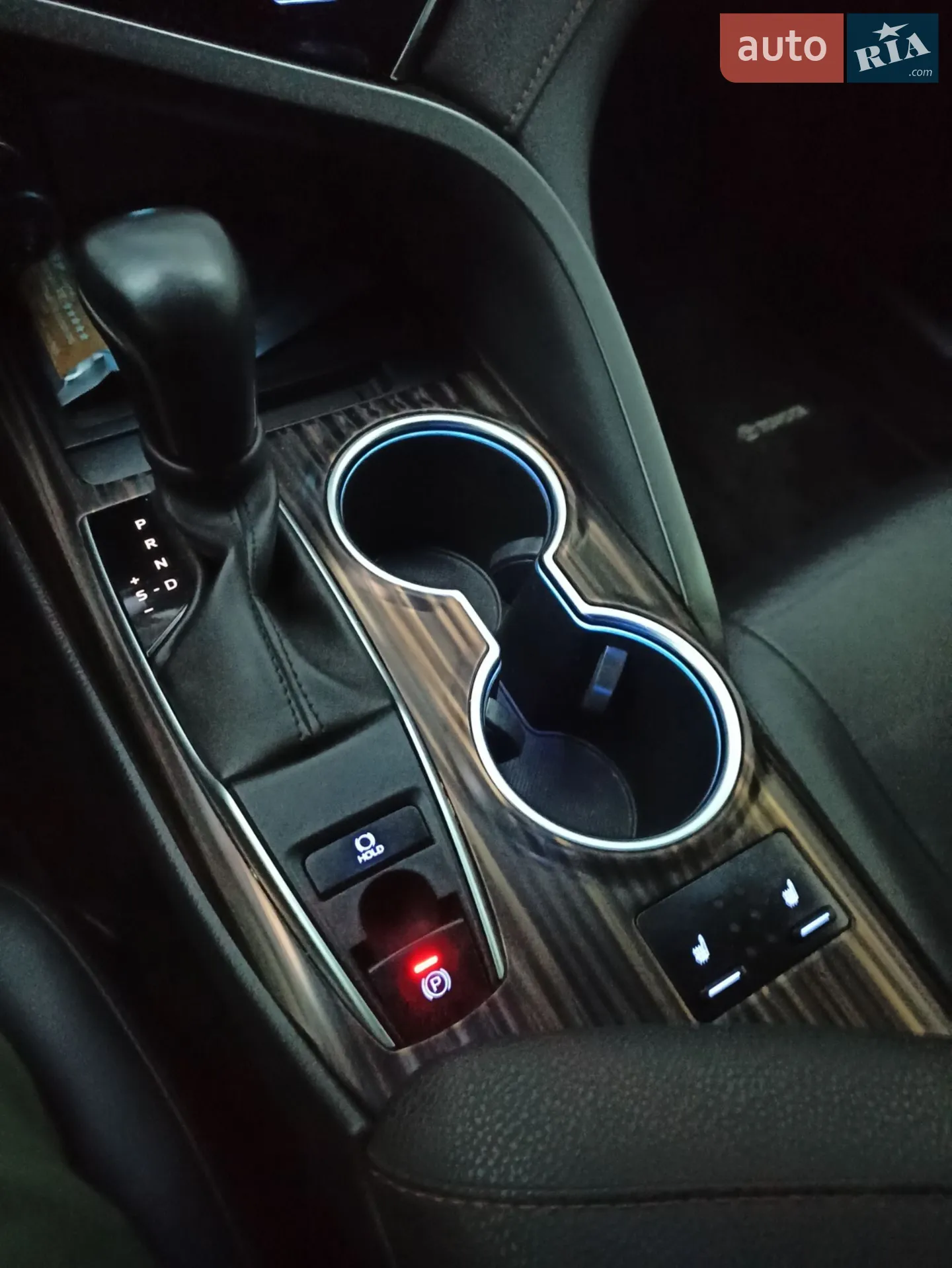 2018 Toyota Camry - мініатюра 36