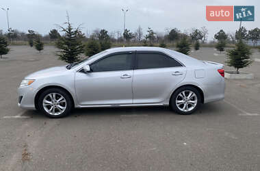 Седан Toyota Camry 2014 в Одессе