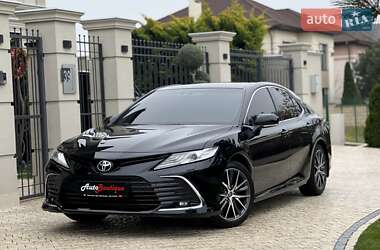 Седан Toyota Camry 2021 в Одессе