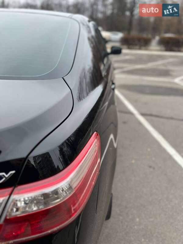 Седан Toyota Camry 2008 в Черкасах