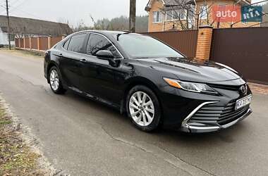 Седан Toyota Camry 2021 в Киеве