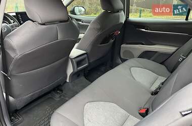 Седан Toyota Camry 2021 в Киеве
