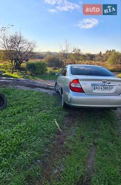 Седан Toyota Camry 2003 в Мукачевому