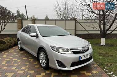 Седан Toyota Camry 2014 в Білій Церкві