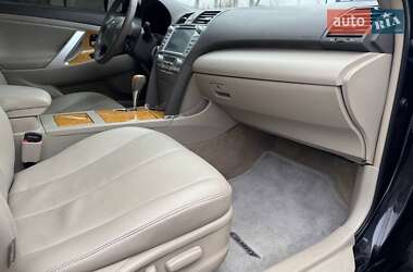 Седан Toyota Camry 2006 в 