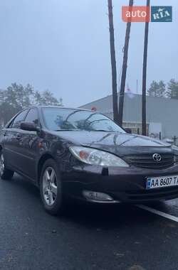 Седан Toyota Camry 2004 в Житомире