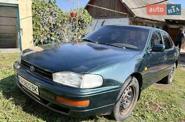 Седан Toyota Camry 1991 в 