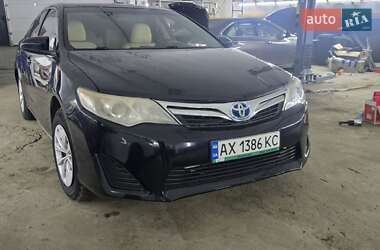 Седан Toyota Camry 2012 в Києві