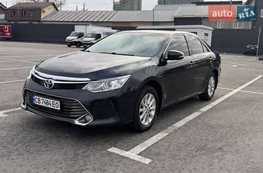 Седан Toyota Camry 2017 в Києві