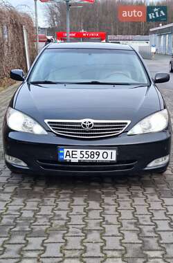 Седан Toyota Camry 2003 в Львове