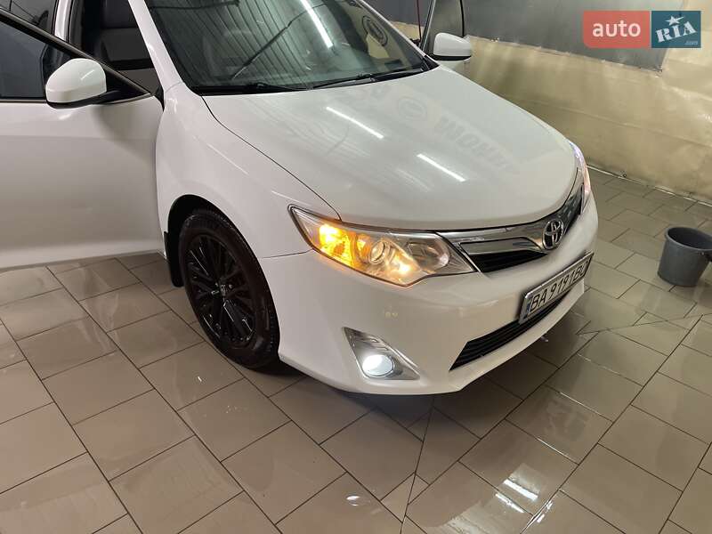 Седан Toyota Camry 2012 в Благовіщенську
