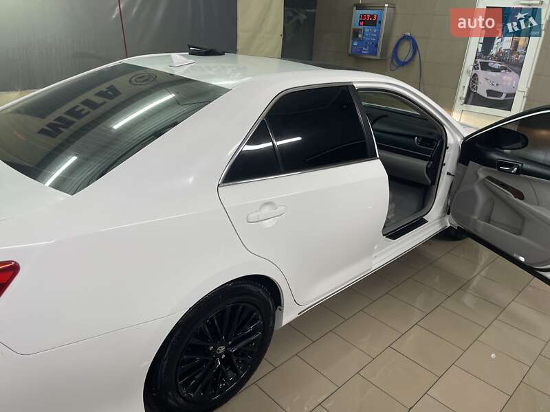 Седан Toyota Camry 2012 в Благовіщенську