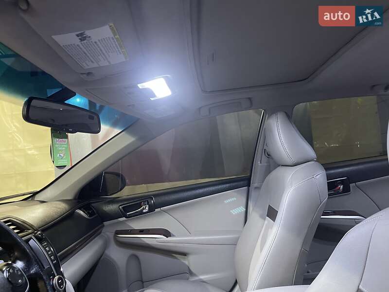 Седан Toyota Camry 2012 в Благовіщенську