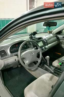 Седан Toyota Camry 2003 в Житомирі