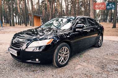 Седан Toyota Camry 2008 в Охтирці