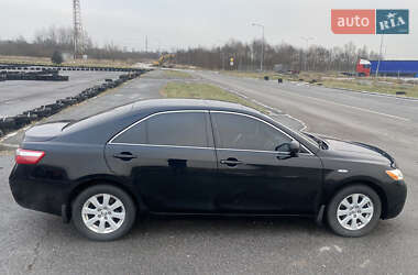 Седан Toyota Camry 2007 в Львове