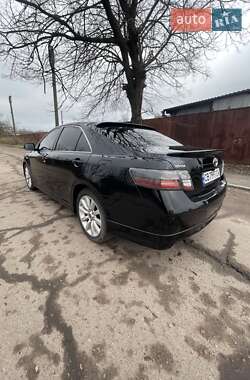 Седан Toyota Camry 2007 в Прилуках