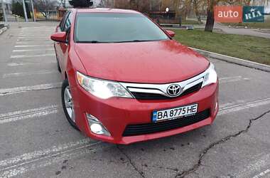 Седан Toyota Camry 2014 в Олександрії