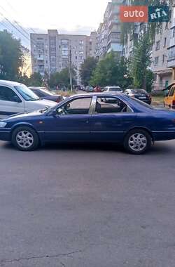 Седан Toyota Camry 1999 в Вінниці