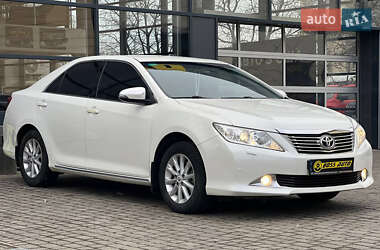 Седан Toyota Camry 2012 в Ивано-Франковске