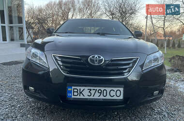 Седан Toyota Camry 2008 в 