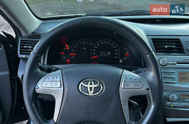 Седан Toyota Camry 2008 в Умани