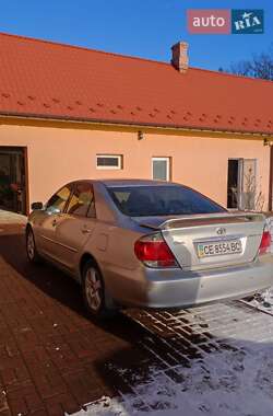 Седан Toyota Camry 2005 в Глибокій