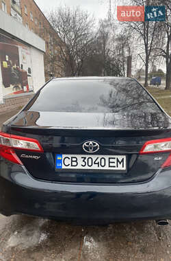 Седан Toyota Camry 2014 в 
