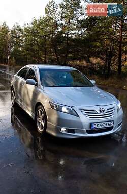 Седан Toyota Camry 2006 в Хмельницькому