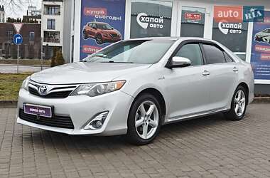 Седан Toyota Camry 2012 в Львові