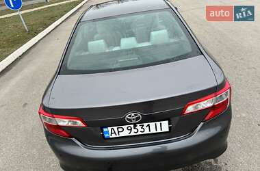 Седан Toyota Camry 2013 в Запоріжжі