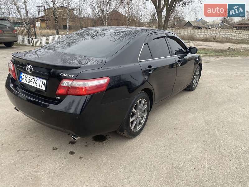Седан Toyota Camry 2007 в Ізюмі