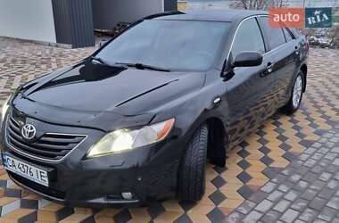 Седан Toyota Camry 2007 в Броварах