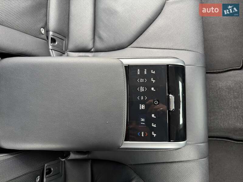 Седан Toyota Camry 2022 в Измаиле