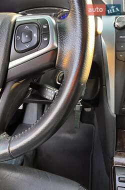 Седан Toyota Camry 2015 в 