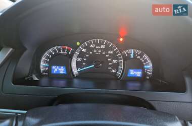 Седан Toyota Camry 2014 в 