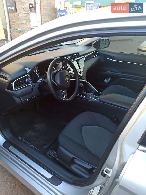 Седан Toyota Camry 2018 в Прилуках фото 17 Седан Toyota Camry 2018 в Прилуках