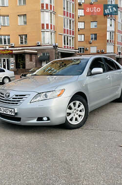 Седан Toyota Camry 2007 в Києві